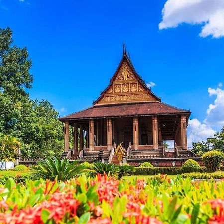 Lani'S House By The Ponds Hotel Vientiane Exterior foto