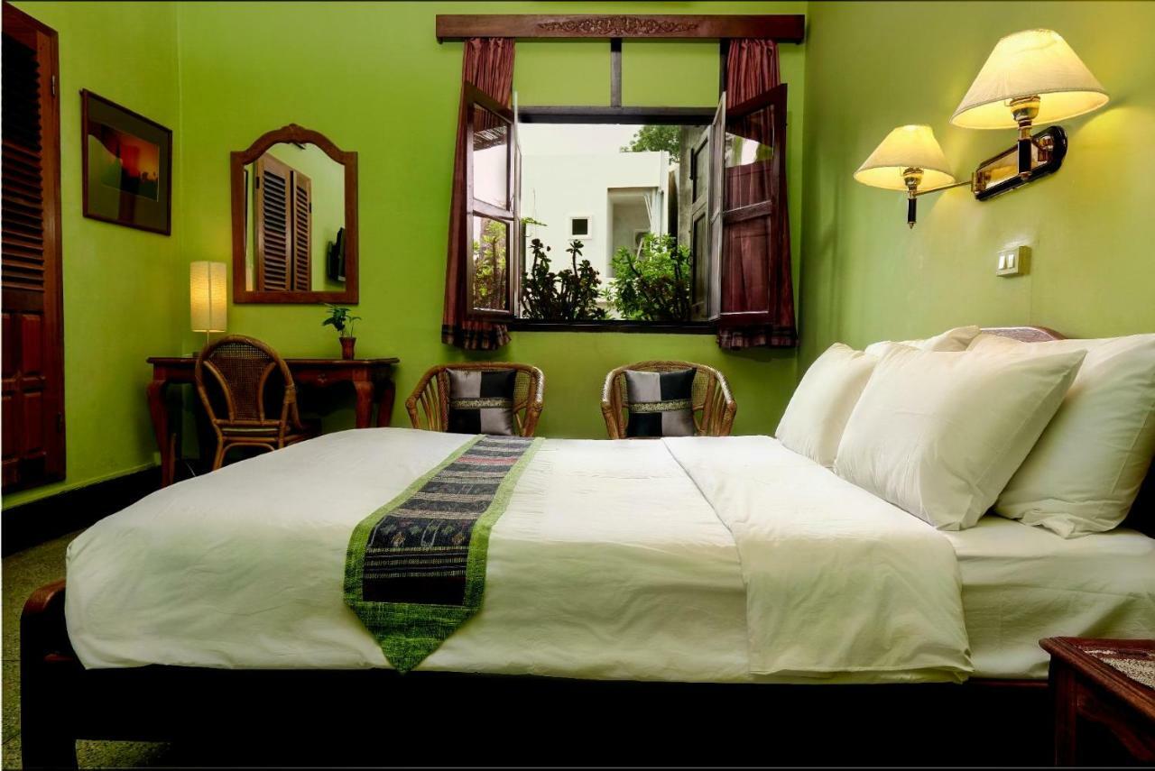 Lani'S House By The Ponds Hotel Vientiane Exterior foto